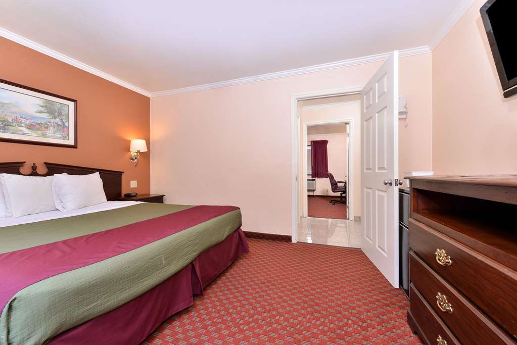 Laguna Inn And Suites San Juan Capistrano Room photo